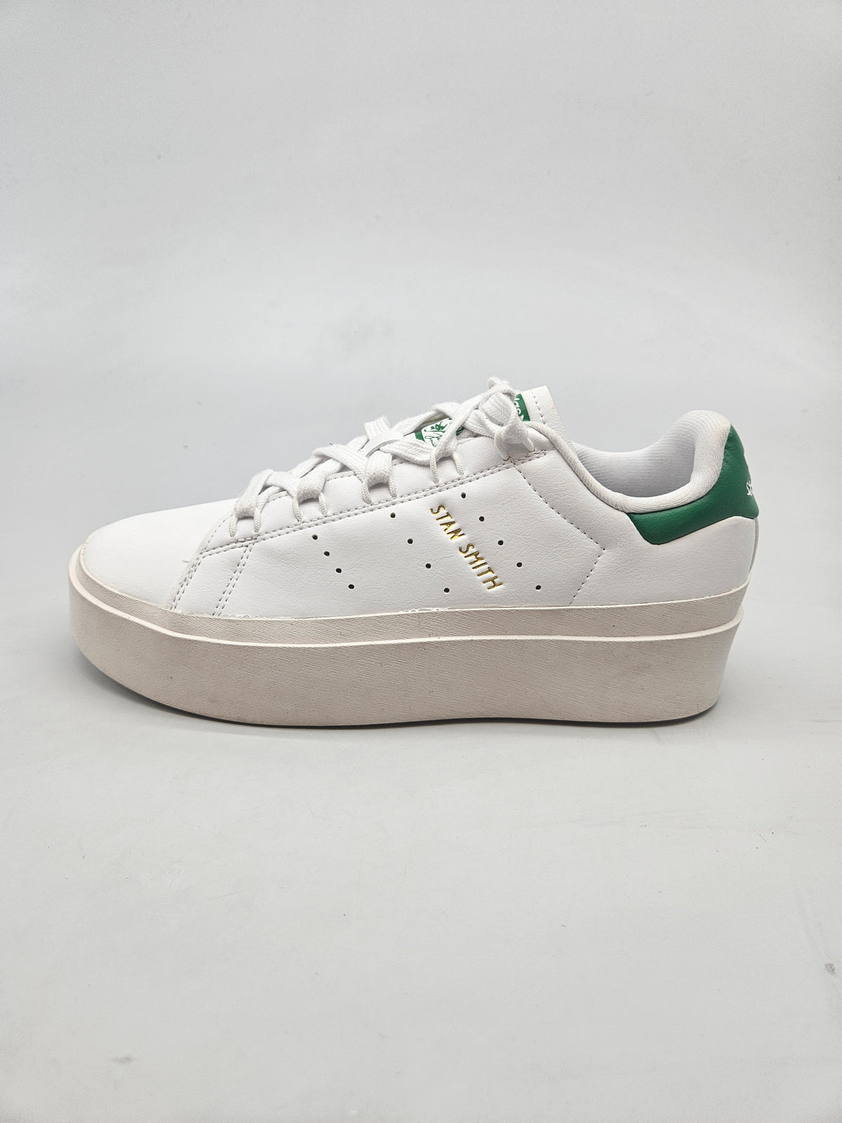 ADIDAS NOVI ORIGINAL PATIKI BR 38.5
