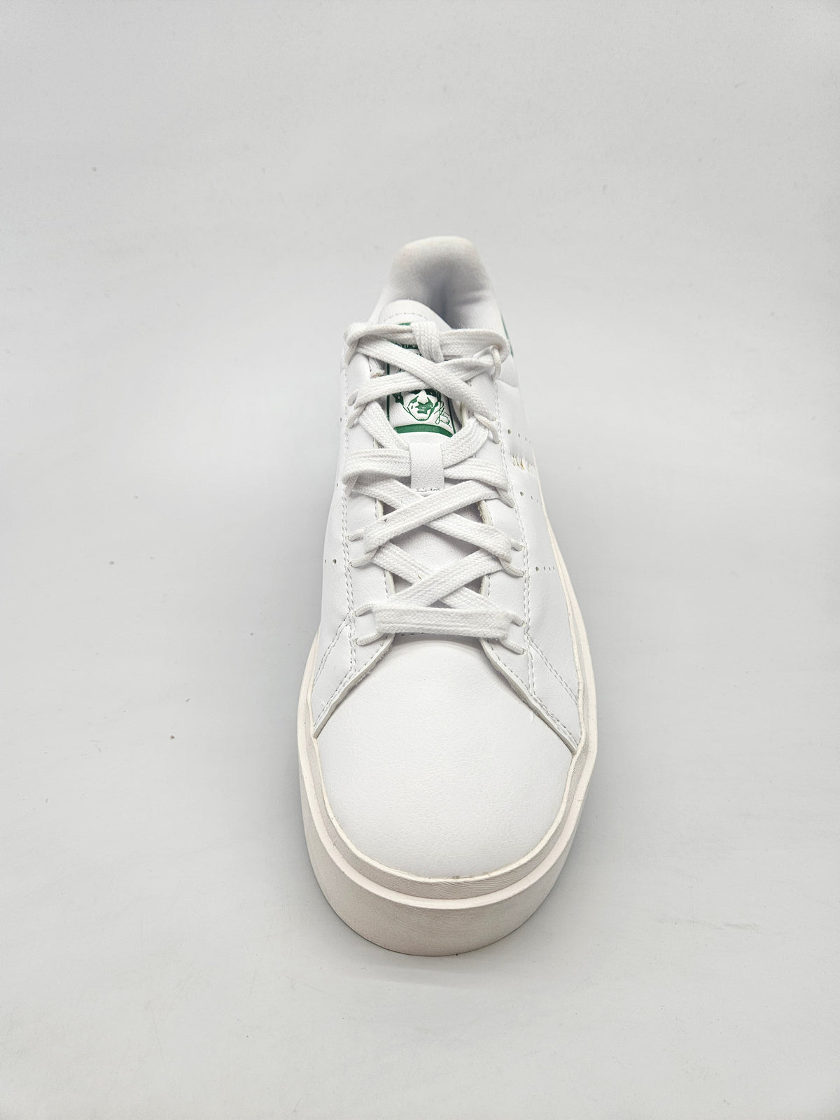 ADIDAS NOVI ORIGINAL PATIKI BR 38.5