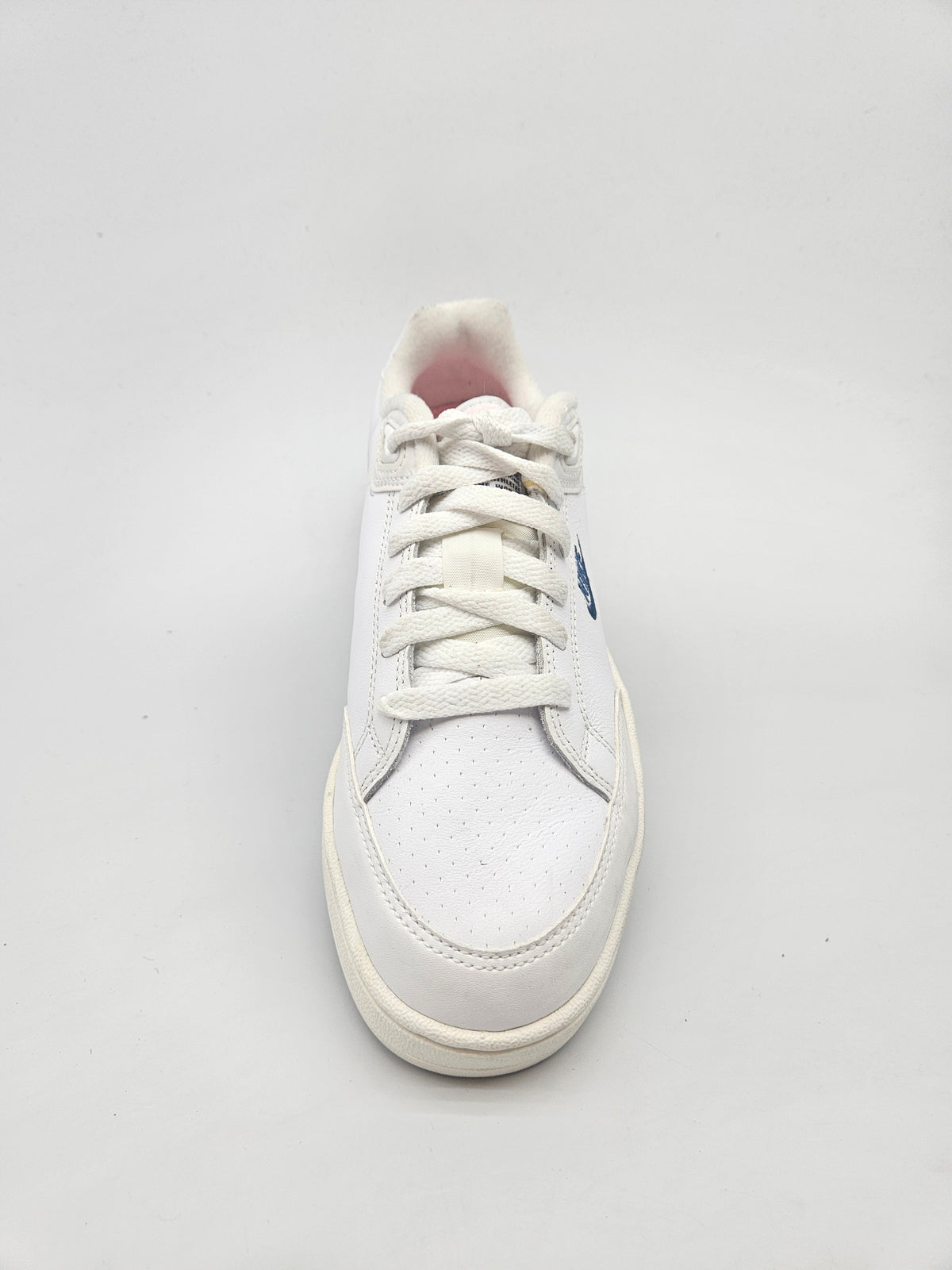 NIKE NOVI ORIGINAL PATIKI BR 38