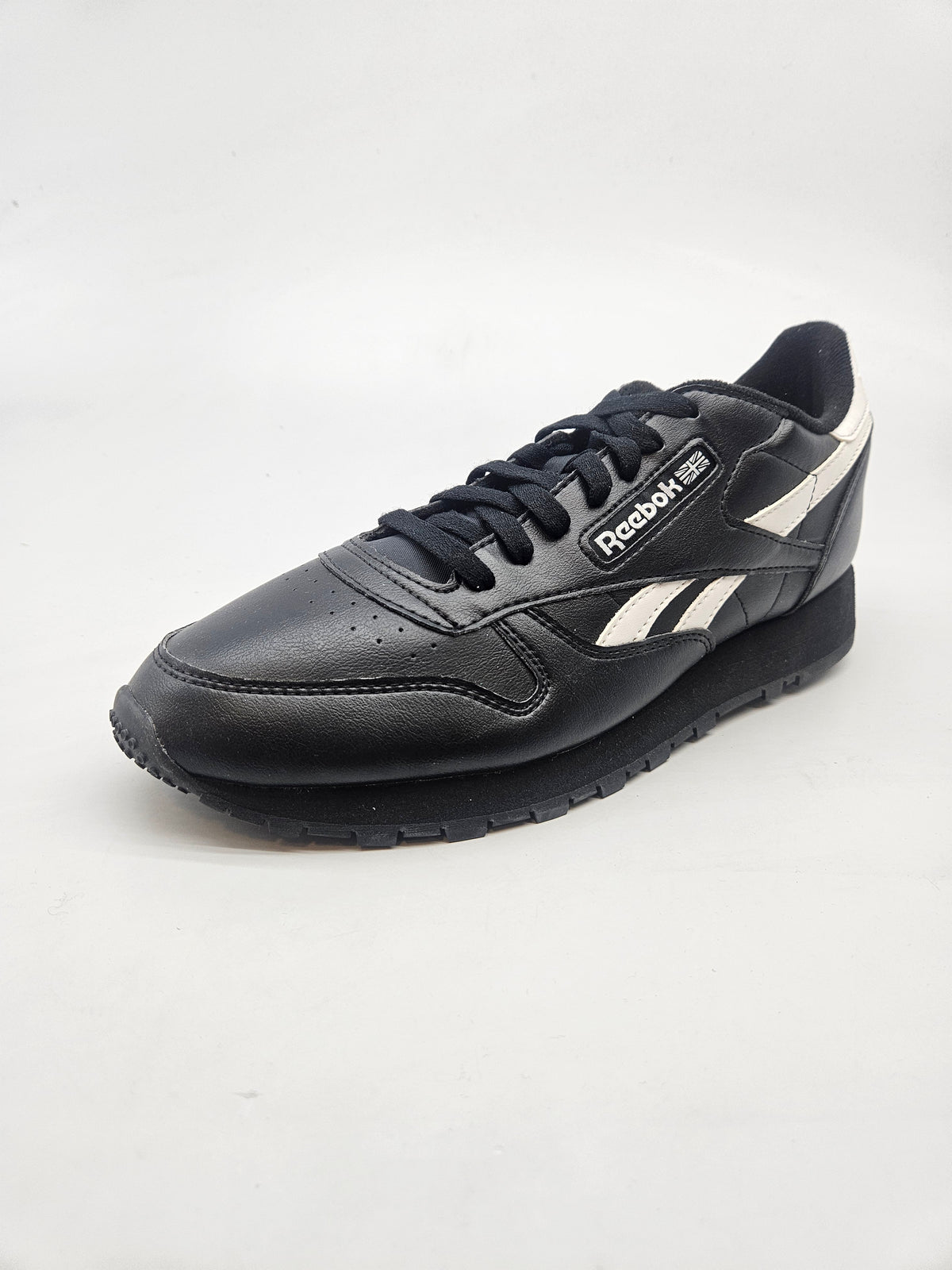 REEBOK NOVI ORIGINAL PATIKI BR 44.5