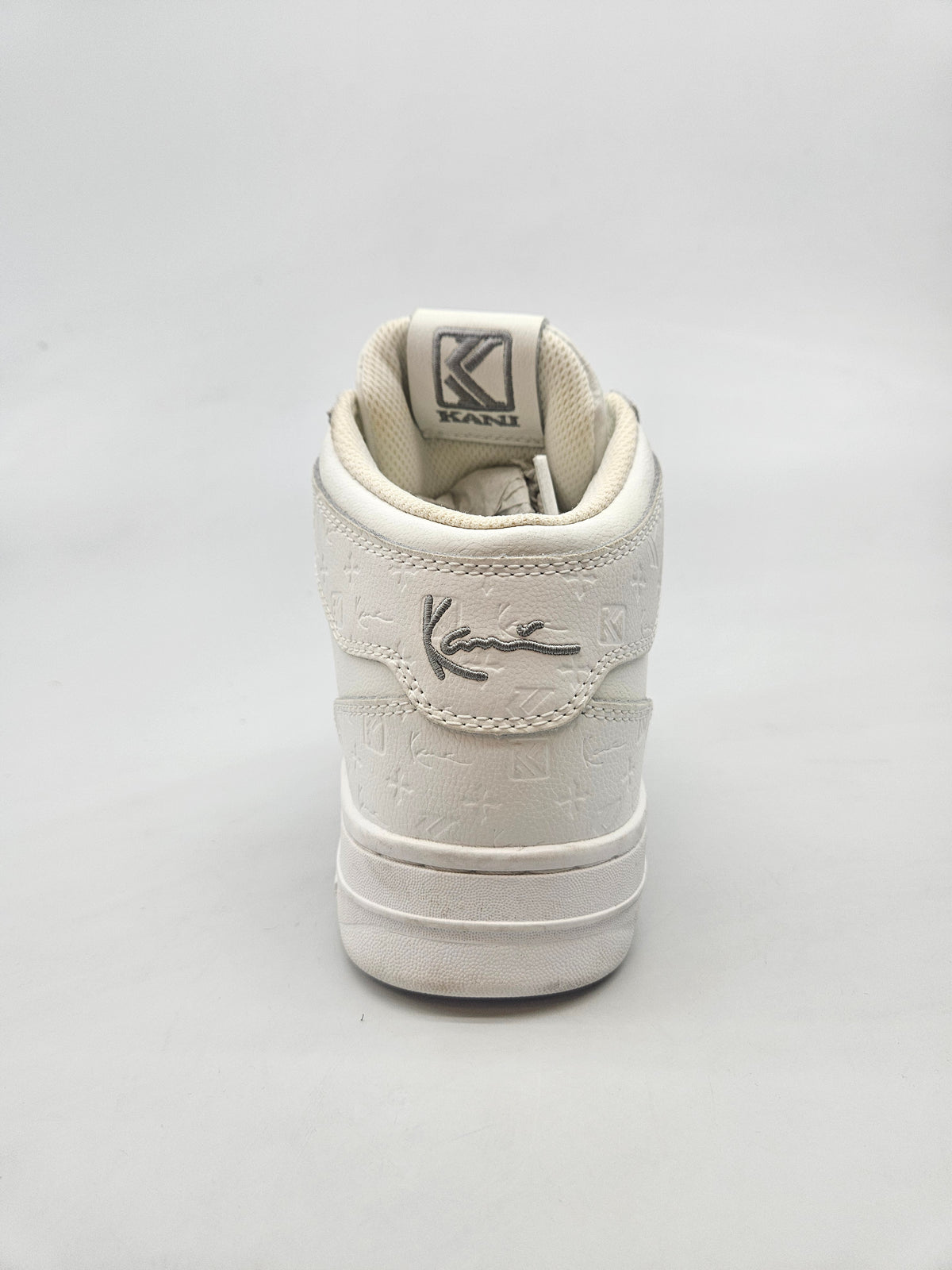 KARL KANI NOVI ORIGINAL PATIKI BR 38.5