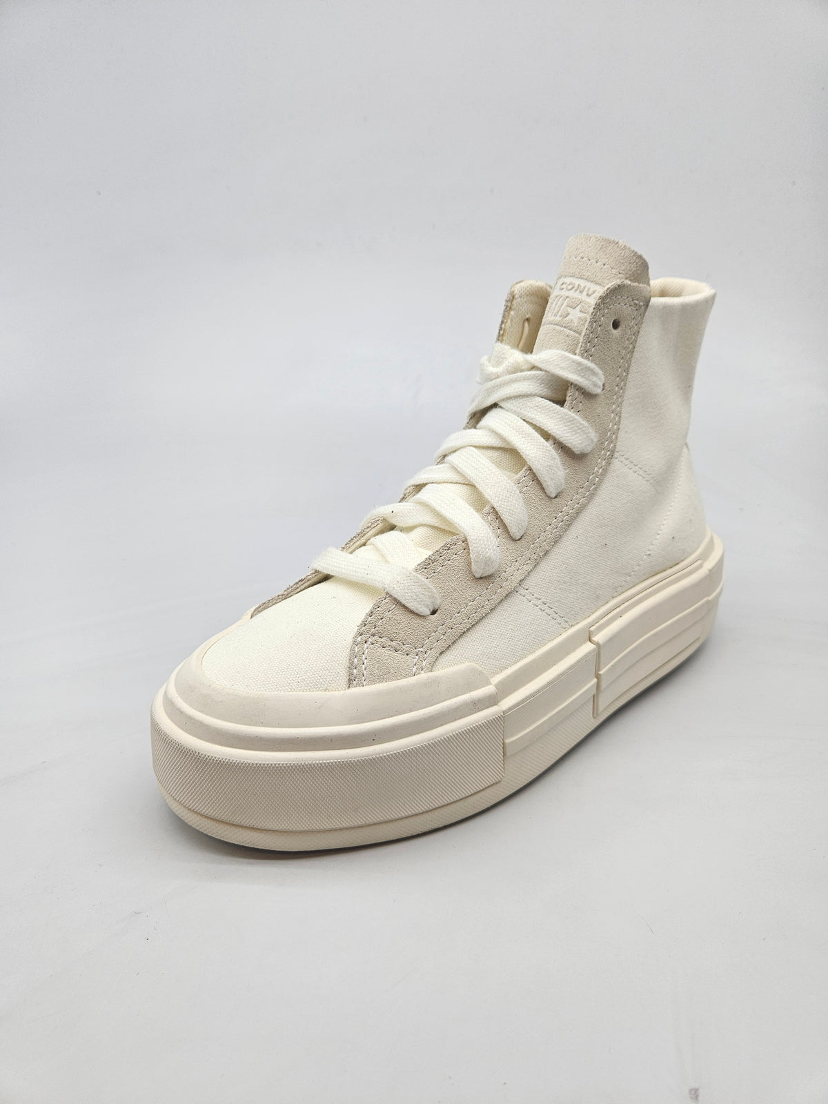 CONVERSE NOVI ORIGINAL PATIKI BR 38.5