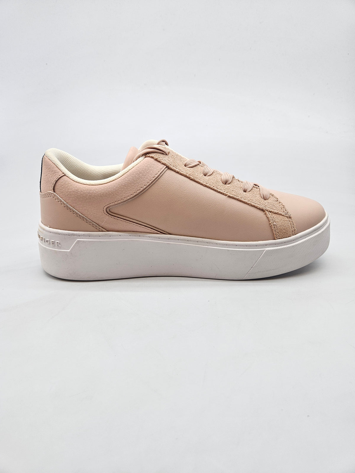 TOMMY HILFIGER NOVI ORIGINAL PATIKI BR 37