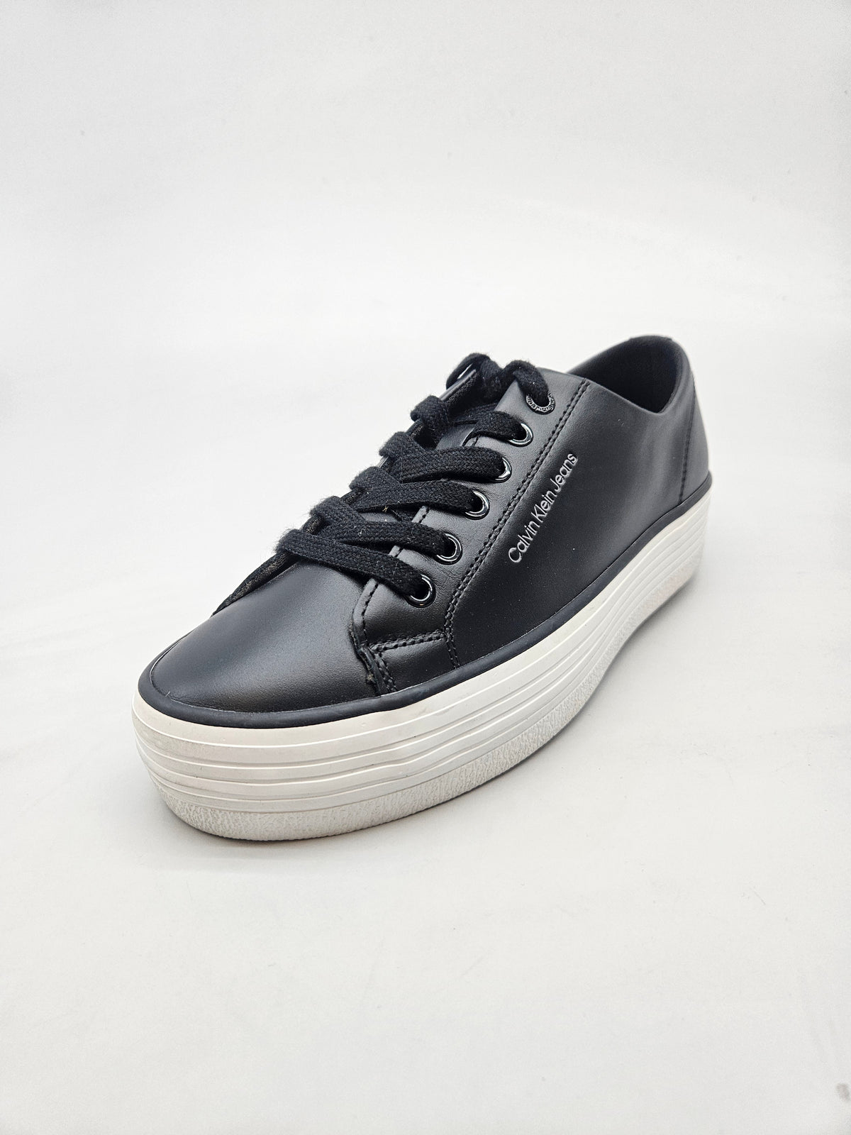 CALVIN KLEIN NOVI ORIGINAL PATIKI BR 39