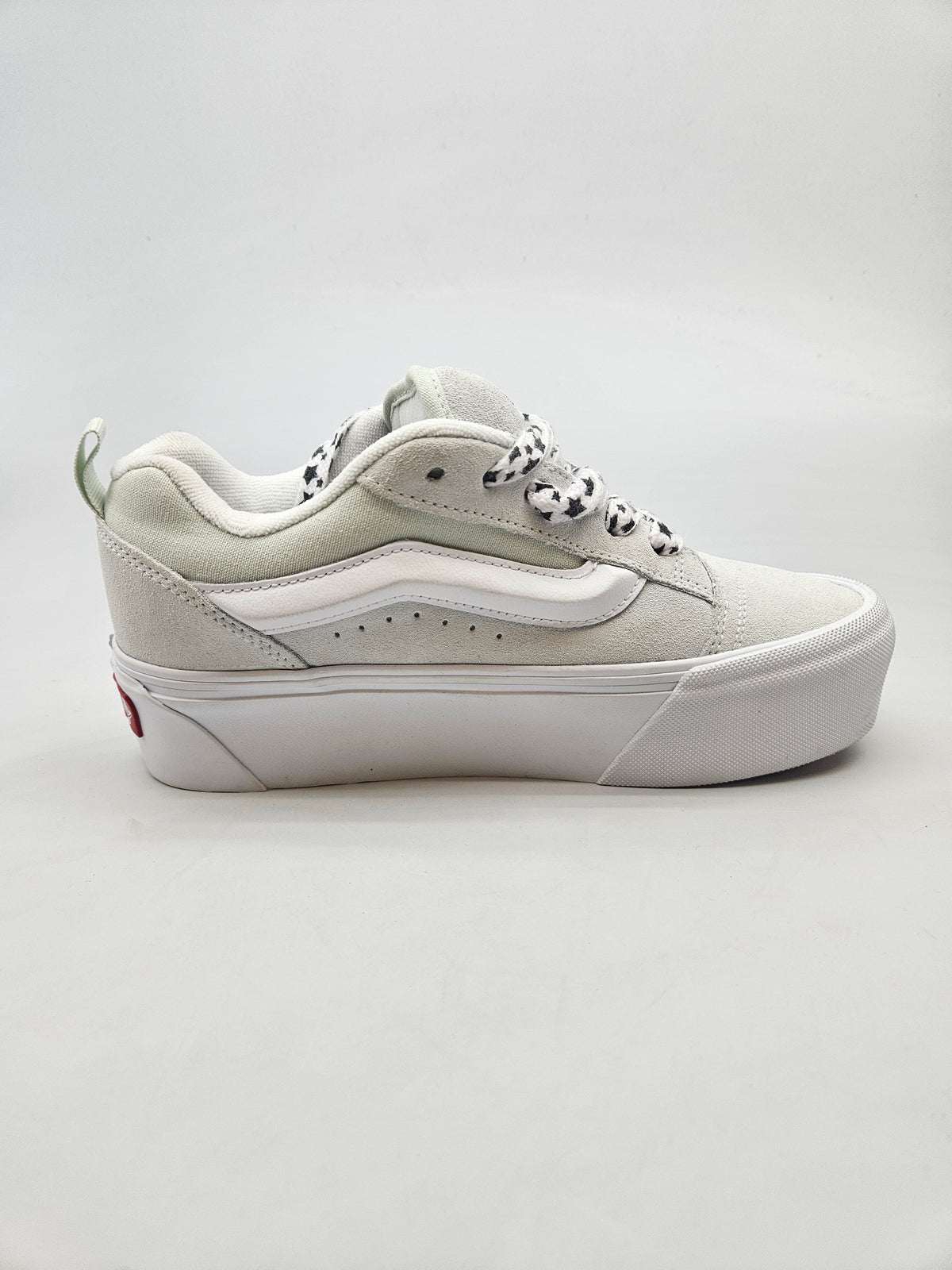 VANS NOVI ORIGINAL PATIKI BR 38