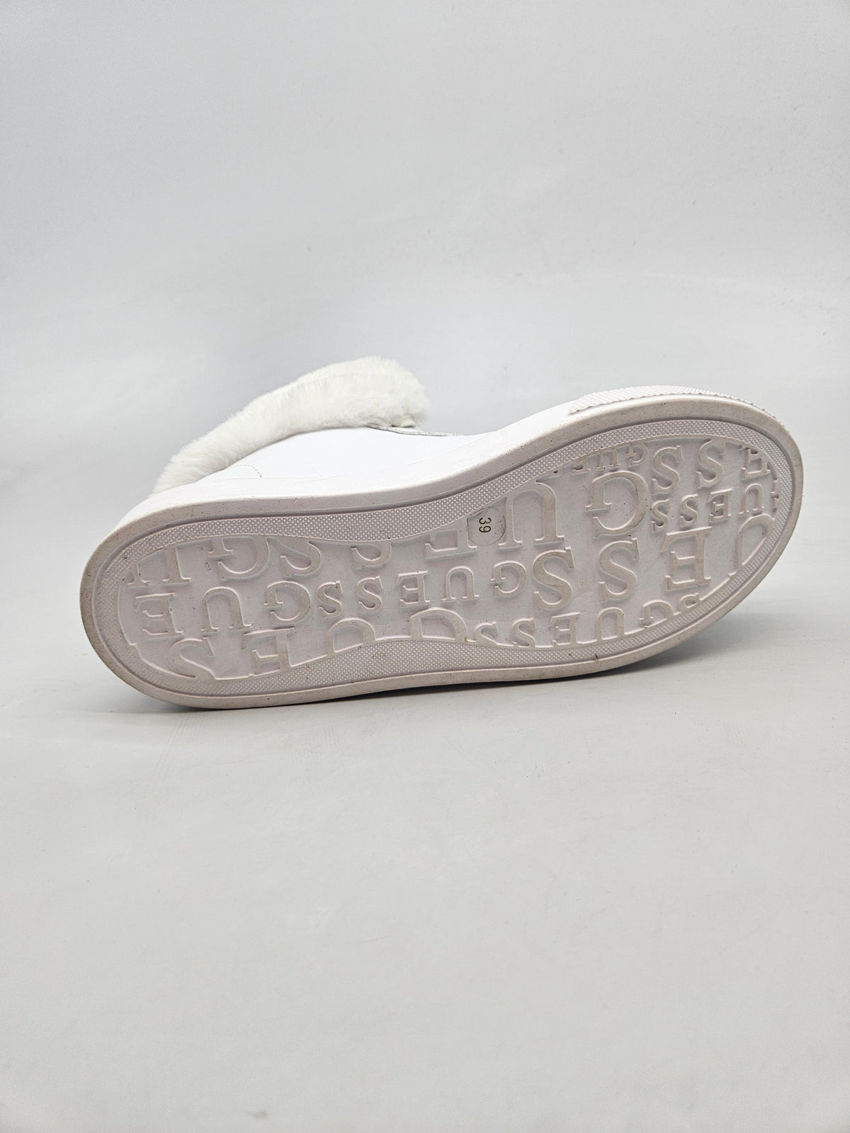 GUESS ORIGINAL CIZMI BR 39