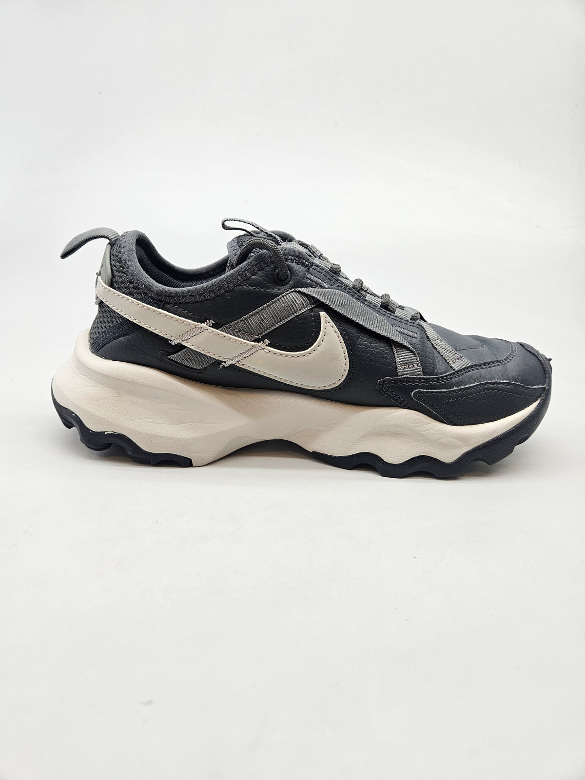 NIKE ORIGINAL PATIKI BR 37.5