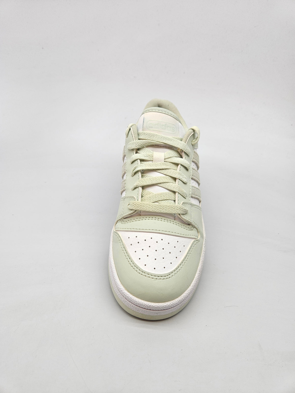 ADIDAS NOVI ORIGINAL PATIKI BR 37