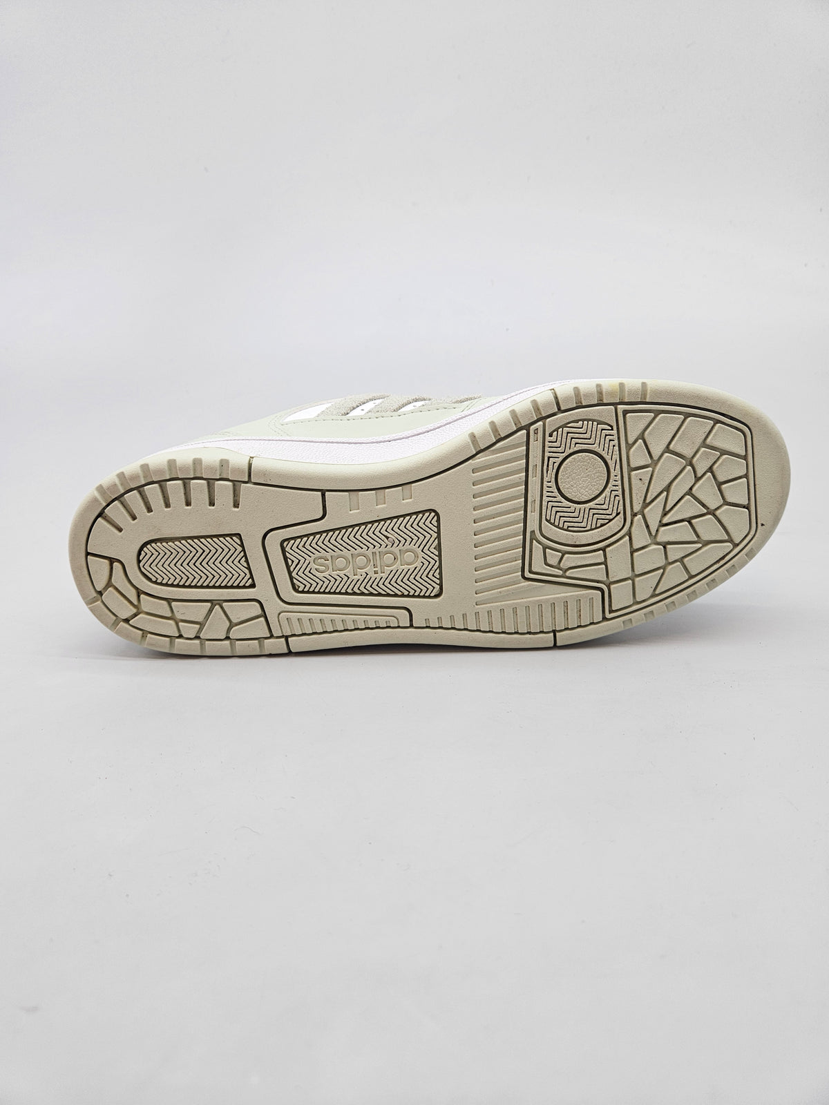 ADIDAS NOVI ORIGINAL PATIKI BR 37