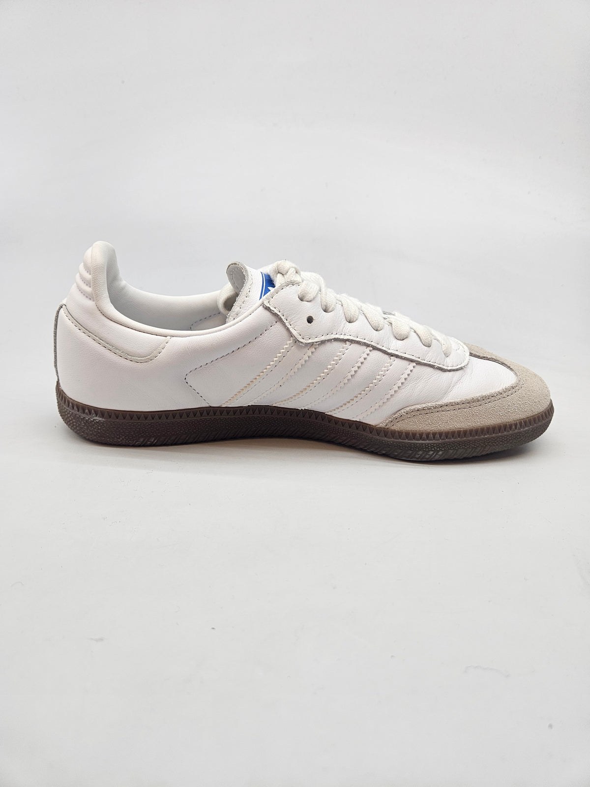 ADIDAS NOVI ORIGINAL PATIKI BR 39