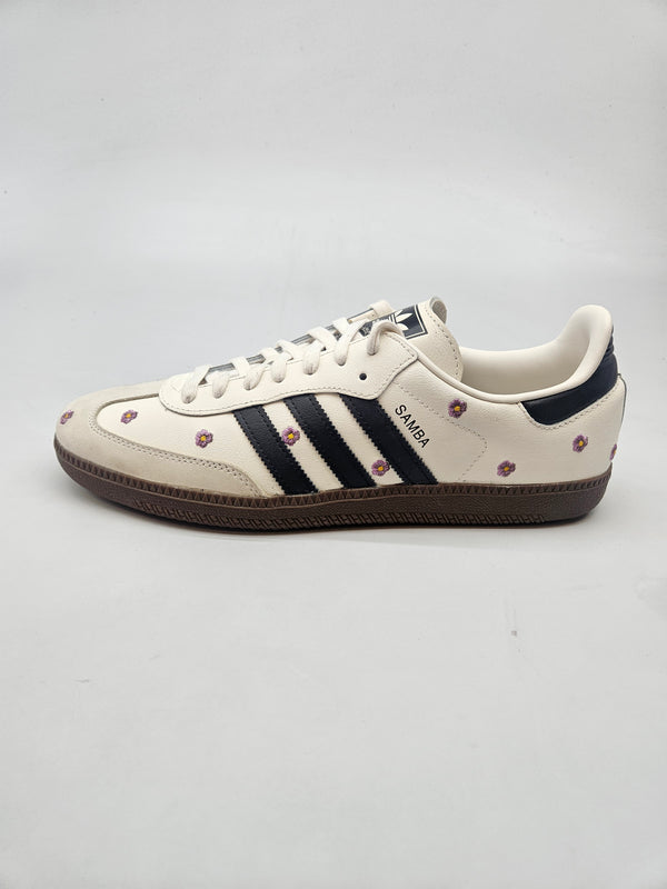 ADIDAS NOVI ORIGINAL PATIKI BR 46