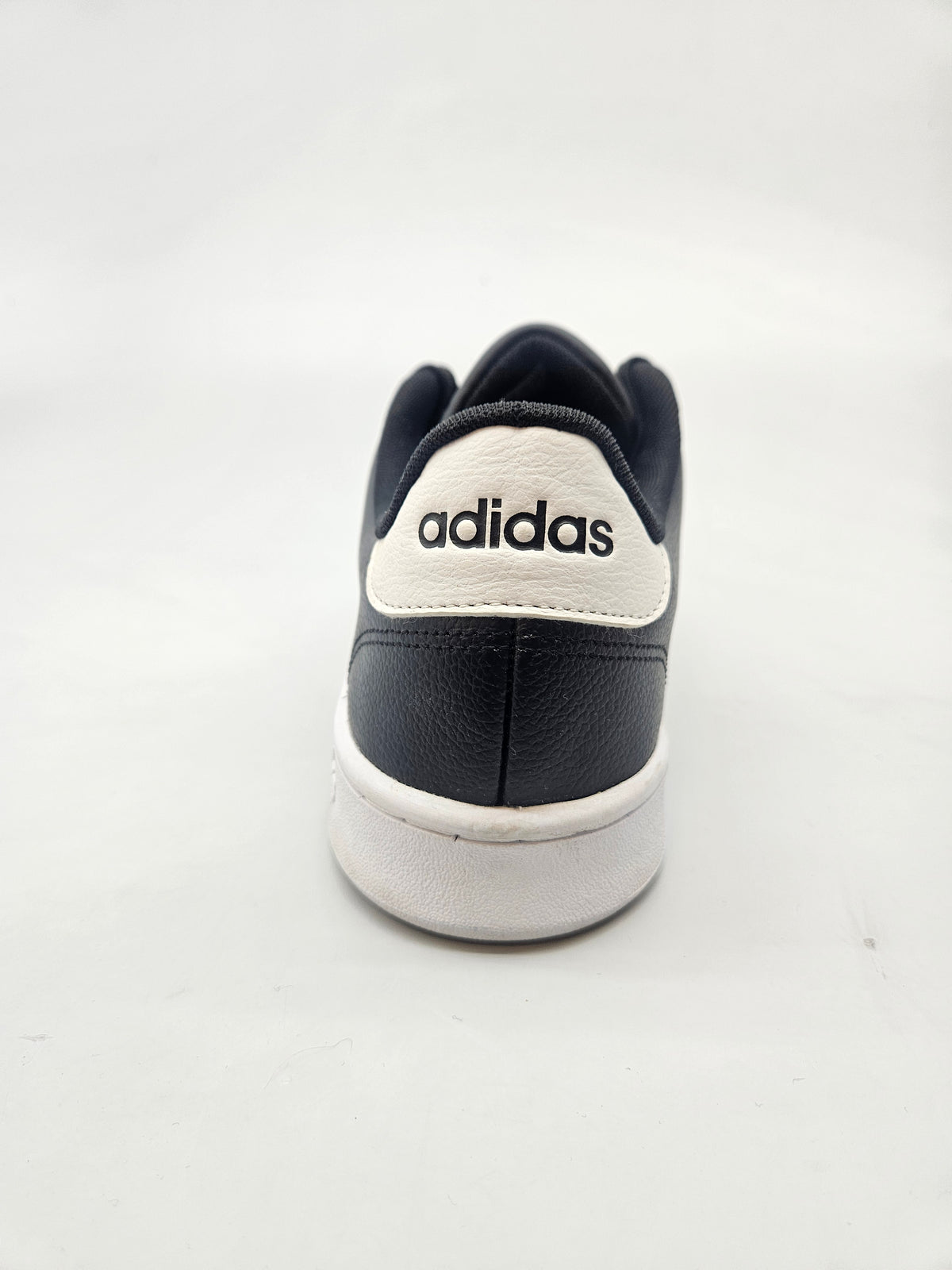 ADIDAS ORIGINAL PATIKI BR 44.5