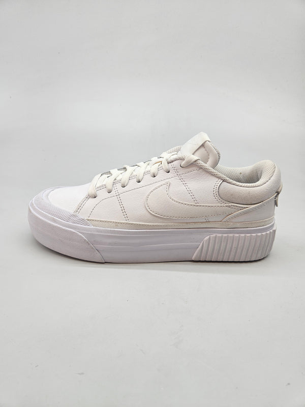 NIKE NOVI ORIGINAL PATIKI BR 37.5