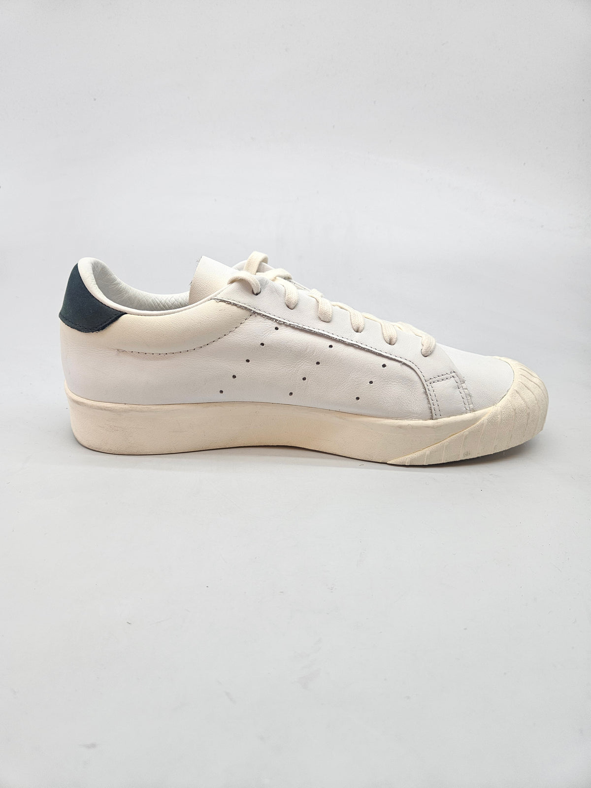ADIDAS ORIGINAL PATIKI BR 41