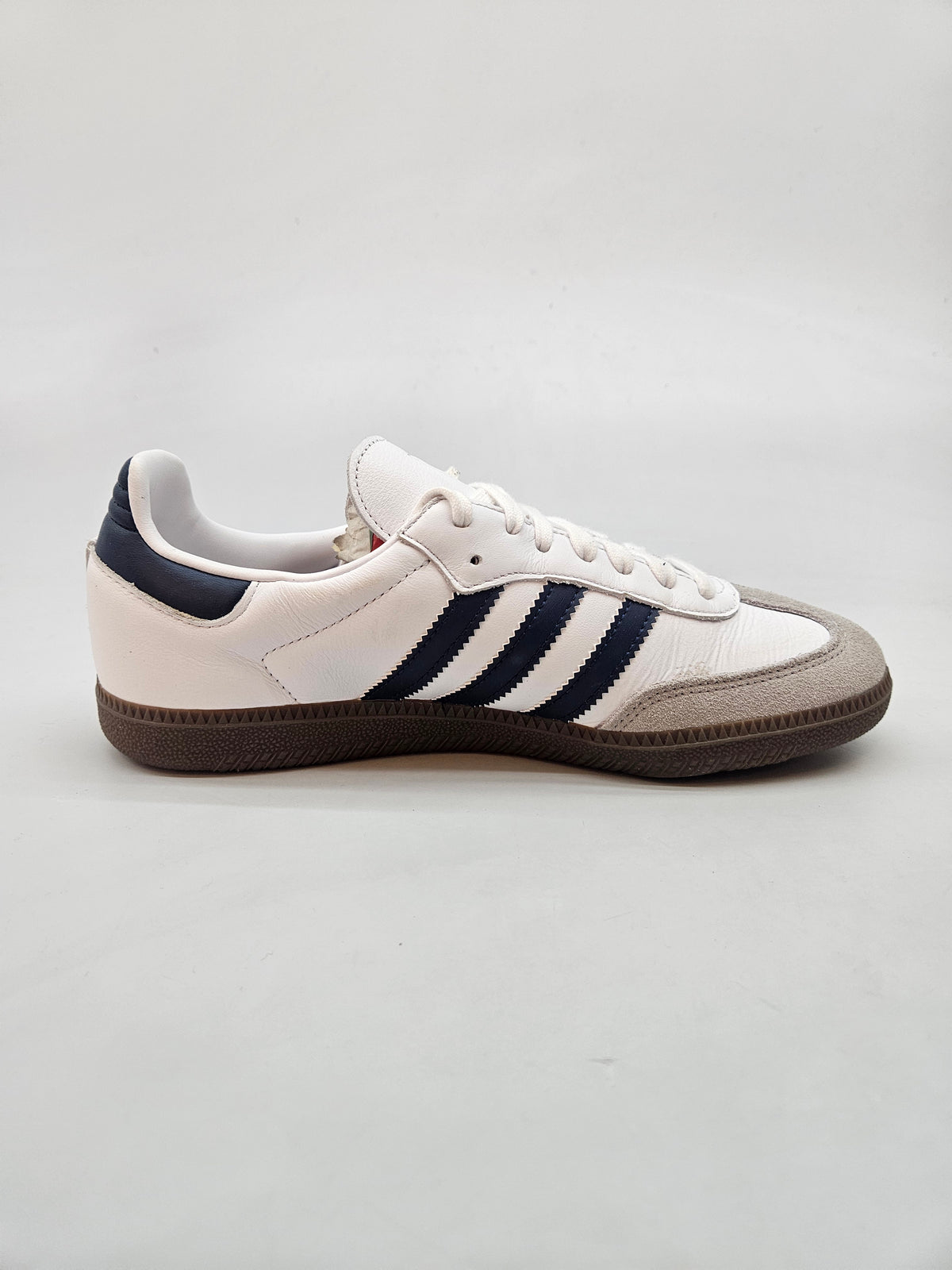 ADIDAS NOVI ORIGINAL PATIKI BR 39
