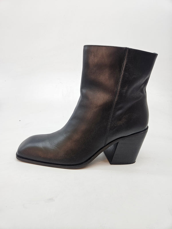 ZIGN ORIGINAL CIZMI BR 40