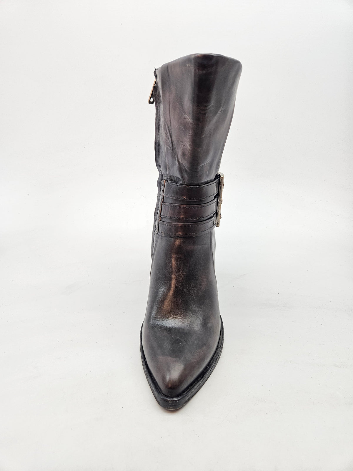 A.S 98 NOVI ORIGINAL CIZMI BR 38