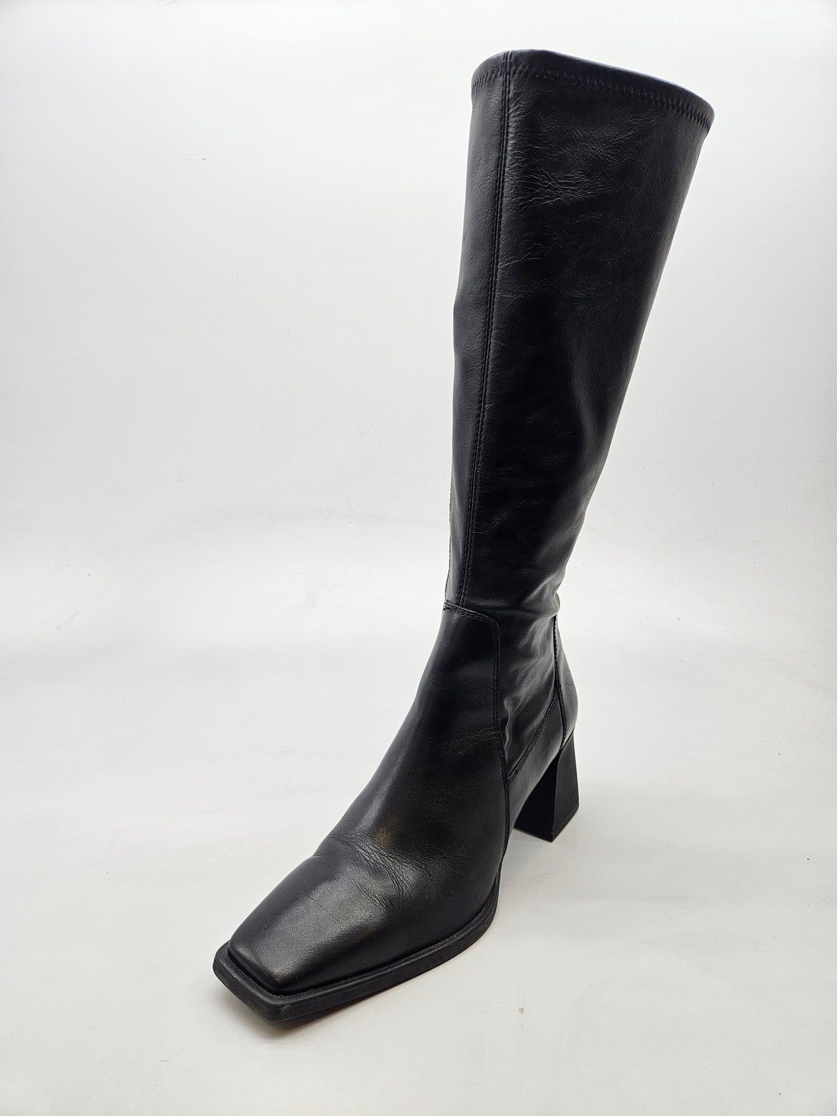 VAGABOND ORIGINAL CIZMI BR 41