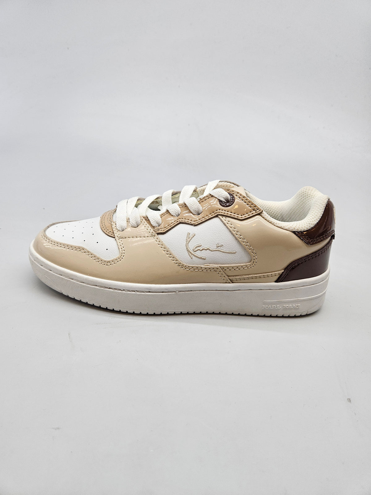 KARL KANI NOVI ORIGINAL PATIKI BR 38