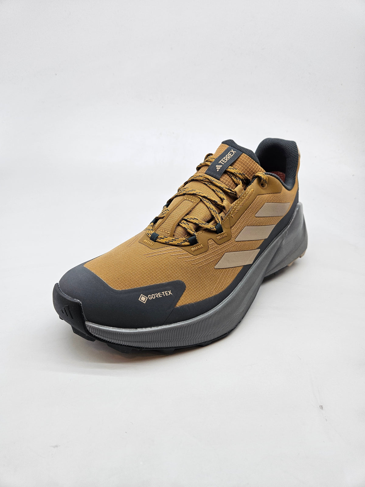 ADIDAS GORETEX ORIGINAL PATIKI BR 46