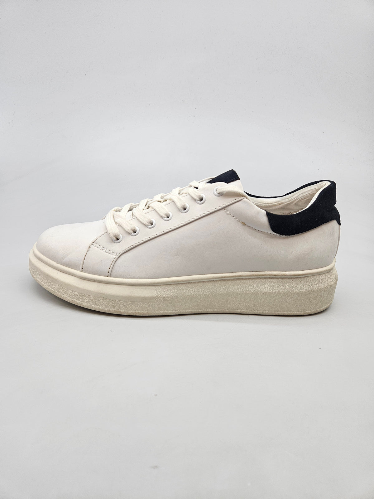 TREND ONE YOUNG ORIGINAL PATIKI BR 42