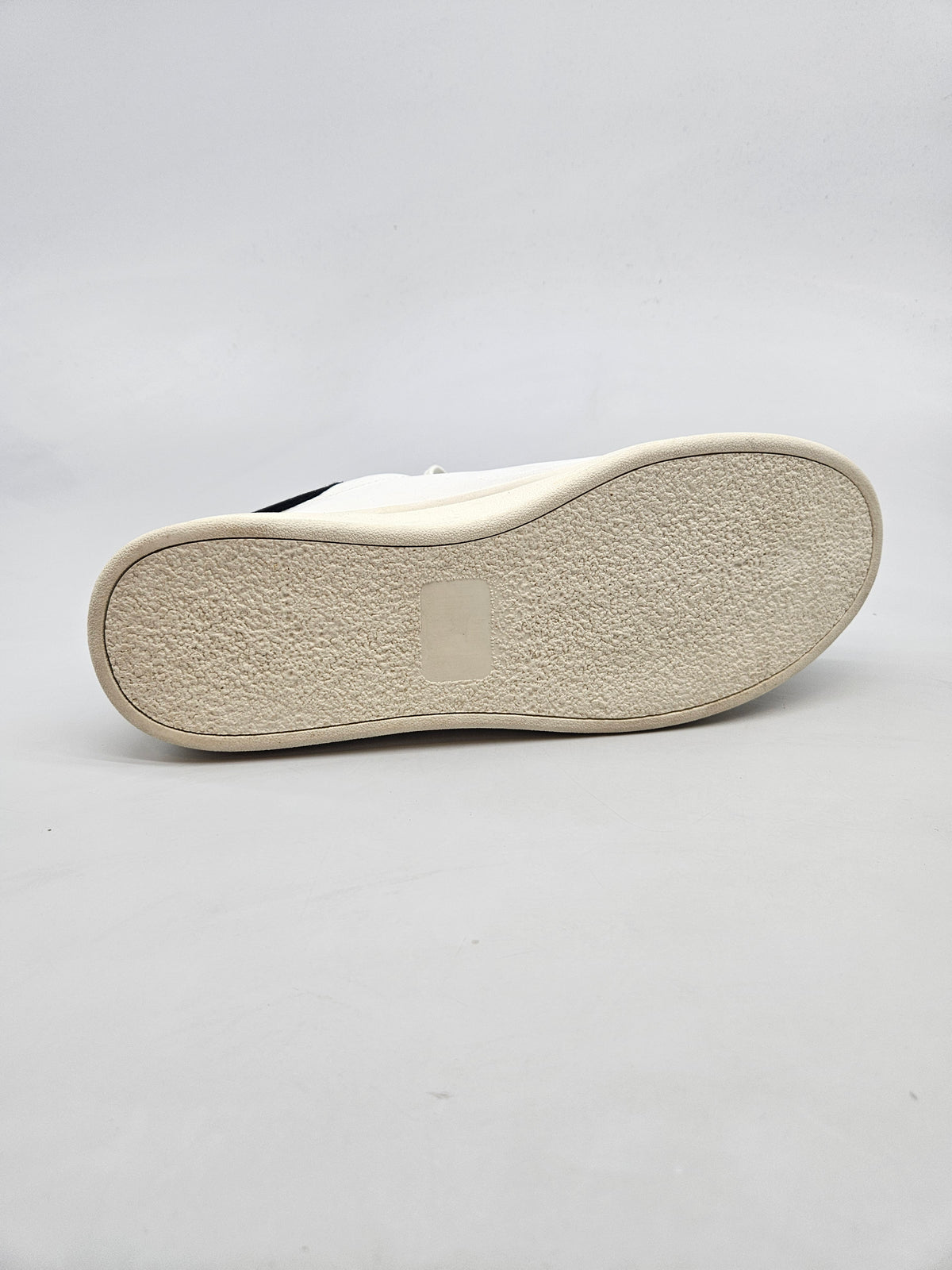 TREND ONE YOUNG ORIGINAL PATIKI BR 42