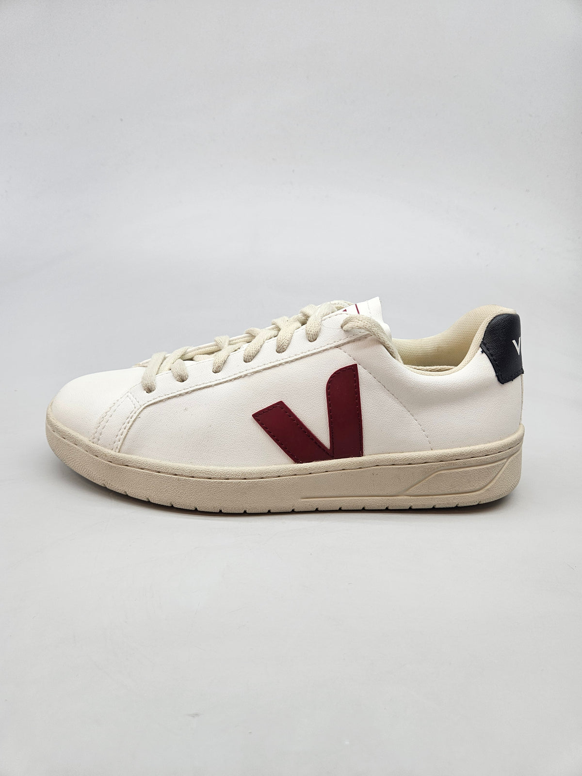VEJA ORIGINAL PATIKI BR 39