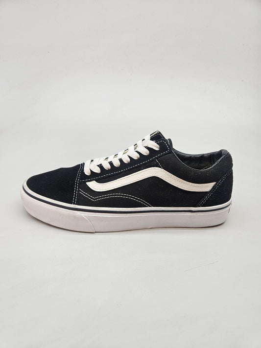 VANS NOVI ORIGINAL PATIKI BR 40.5