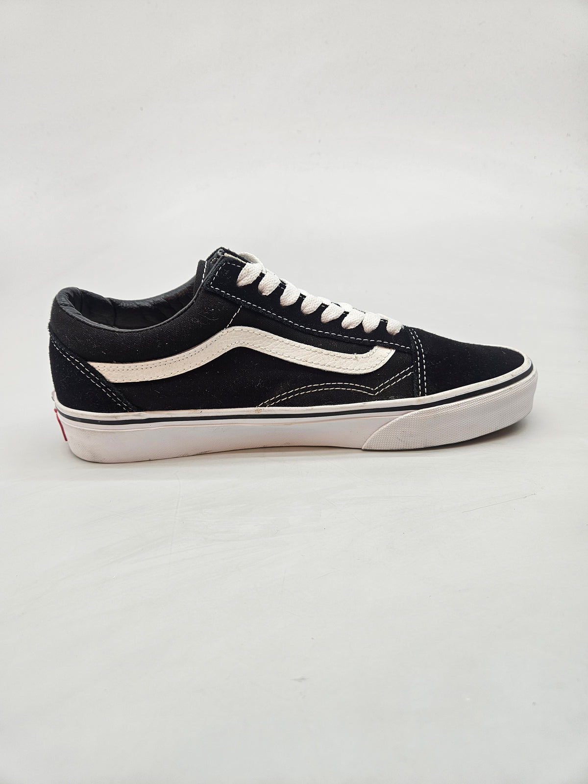 VANS NOVI ORIGINAL PATIKI BR 40.5