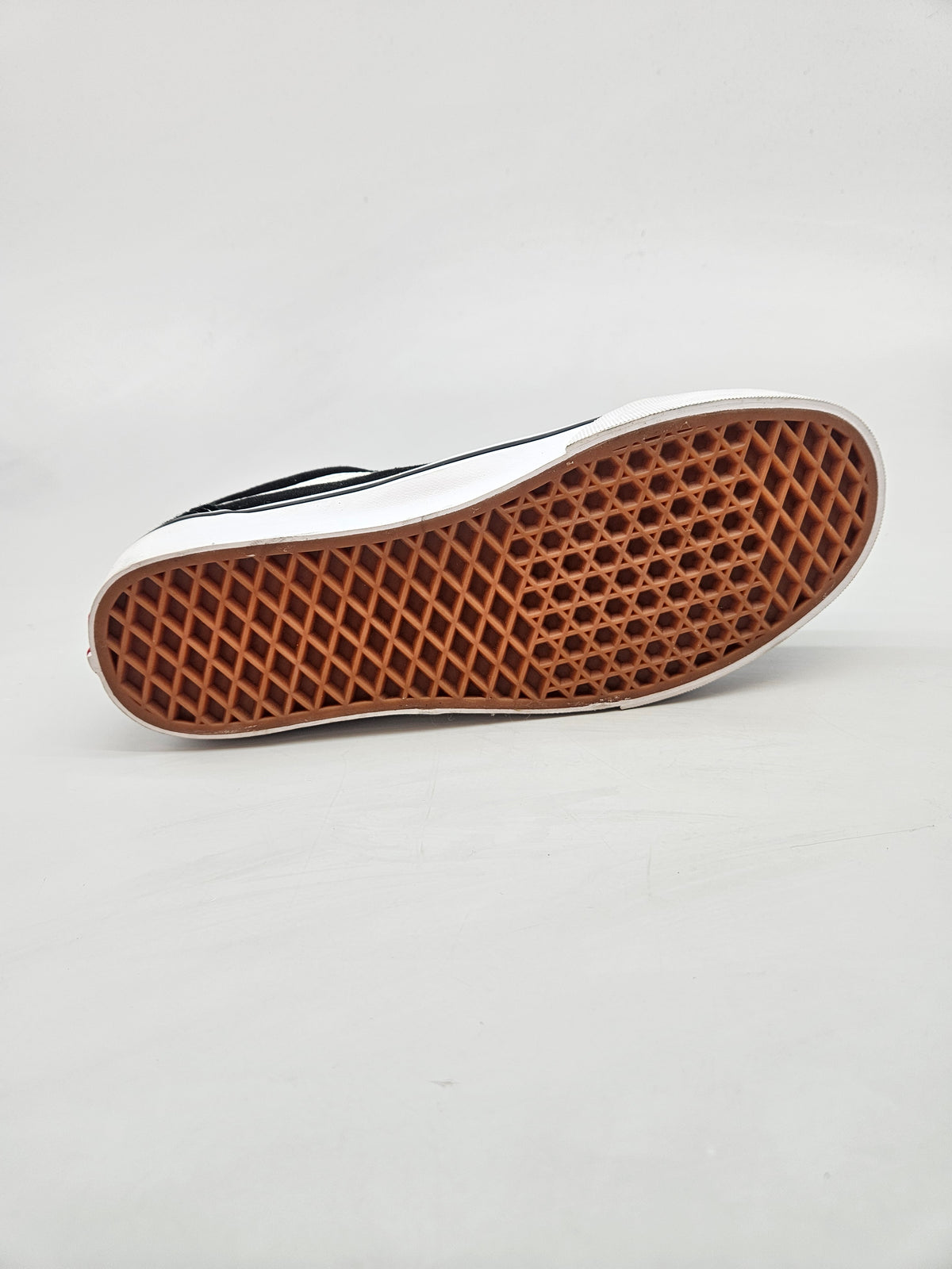 VANS NOVI ORIGINAL PATIKI BR 40.5