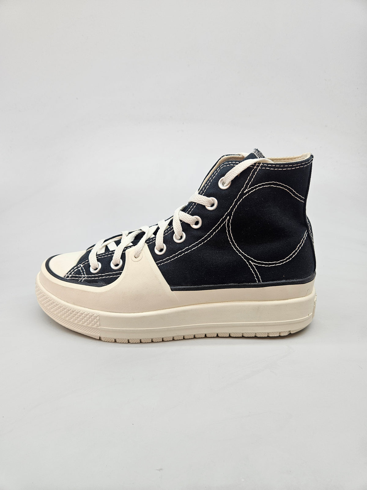 CONVERSE NOVI ORIGINAL PATIKI BR 40