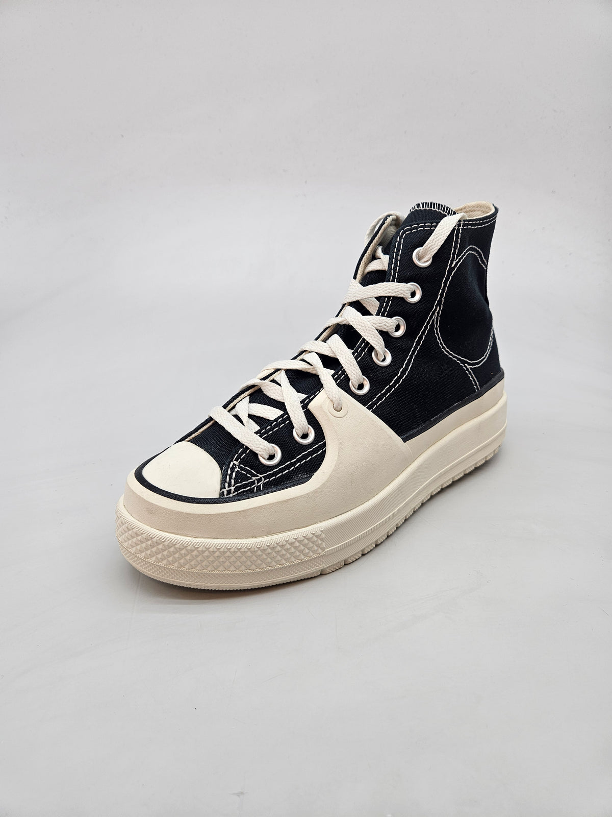 CONVERSE NOVI ORIGINAL PATIKI BR 40