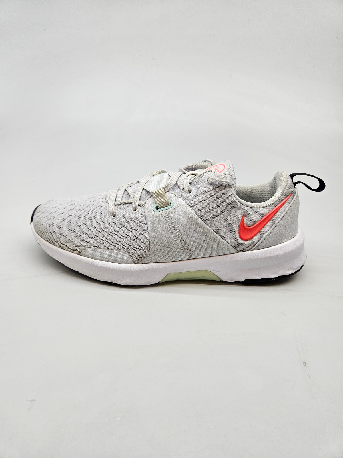 NIKE ORIGINAL PATIKI BR 36.5