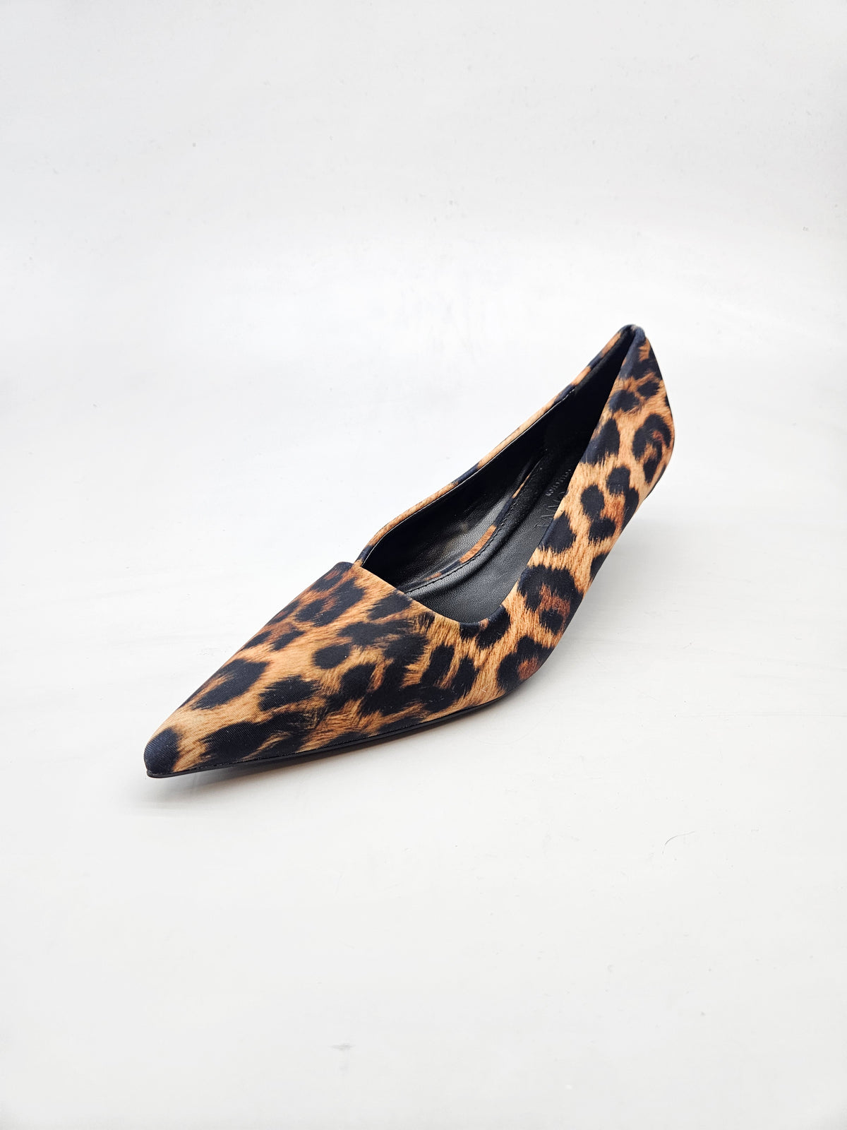 PRIMADONNA ORIGINAL STIKLI BR 40