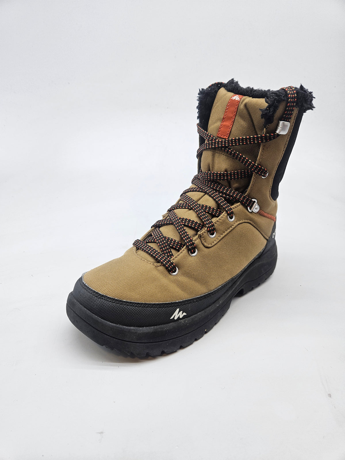 QUECHUA ORIGINAL VODOOTPORNI CIZMI BR 39