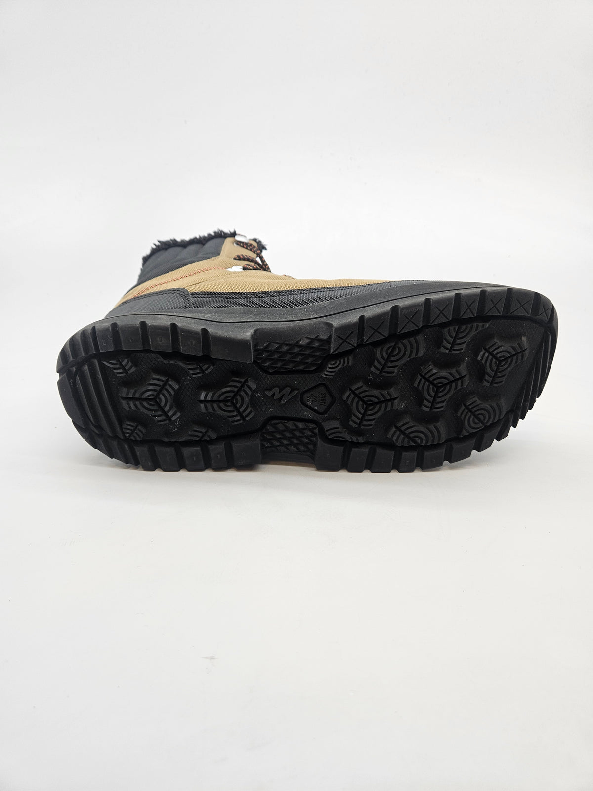 QUECHUA ORIGINAL VODOOTPORNI CIZMI BR 39