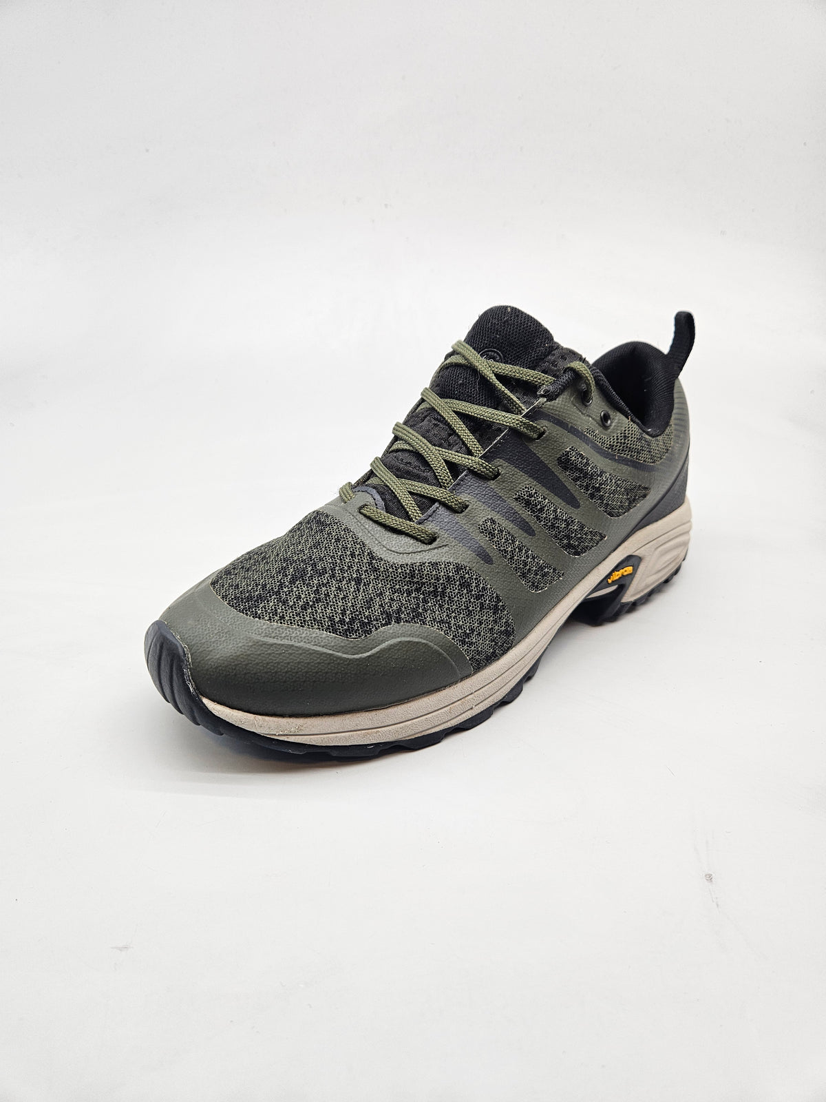 HUMAN NATURE VIBRAM  ORIGINAL VODOOTPORNI PATIKI BR 41