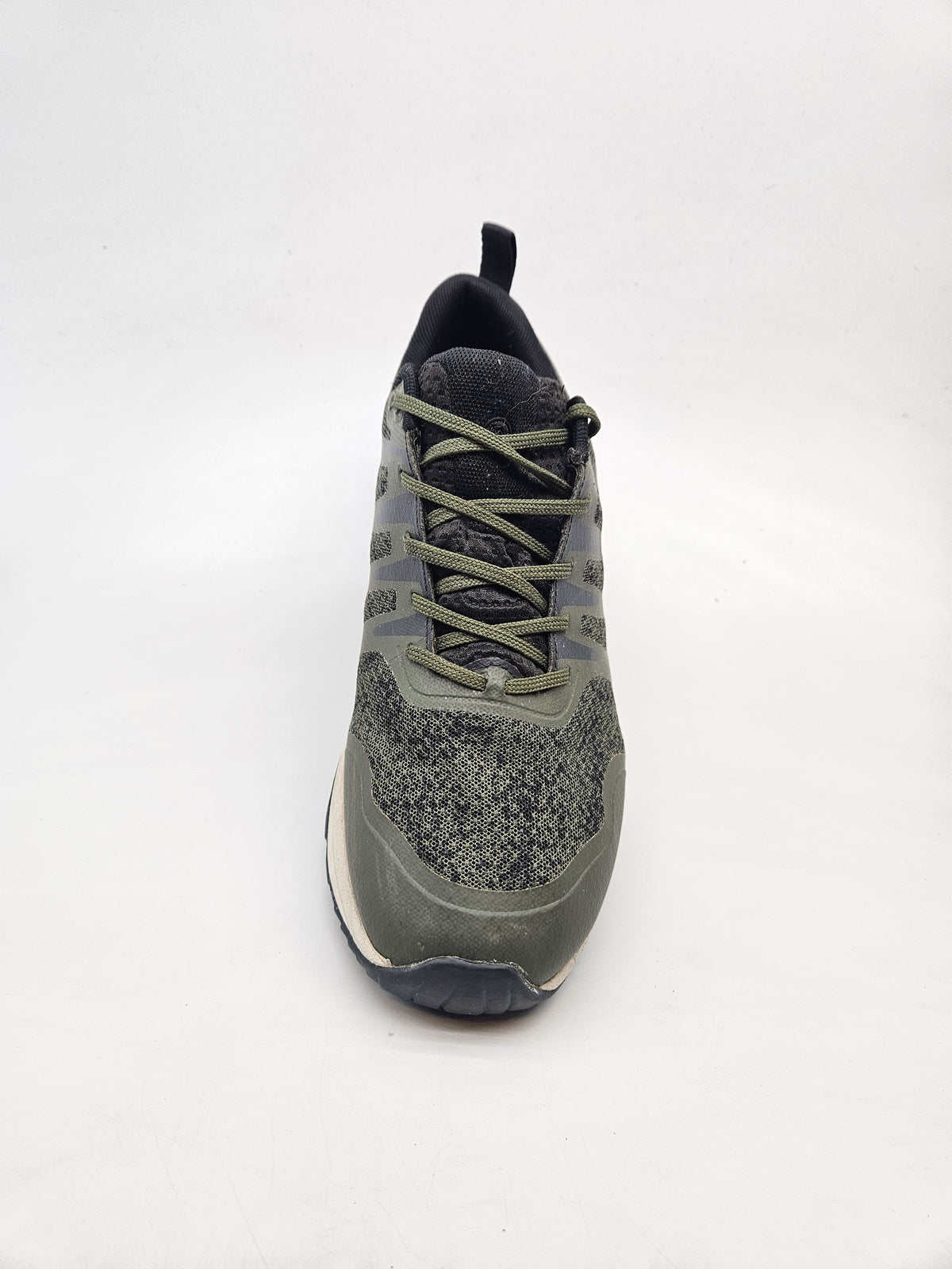 HUMAN NATURE VIBRAM  ORIGINAL VODOOTPORNI PATIKI BR 41