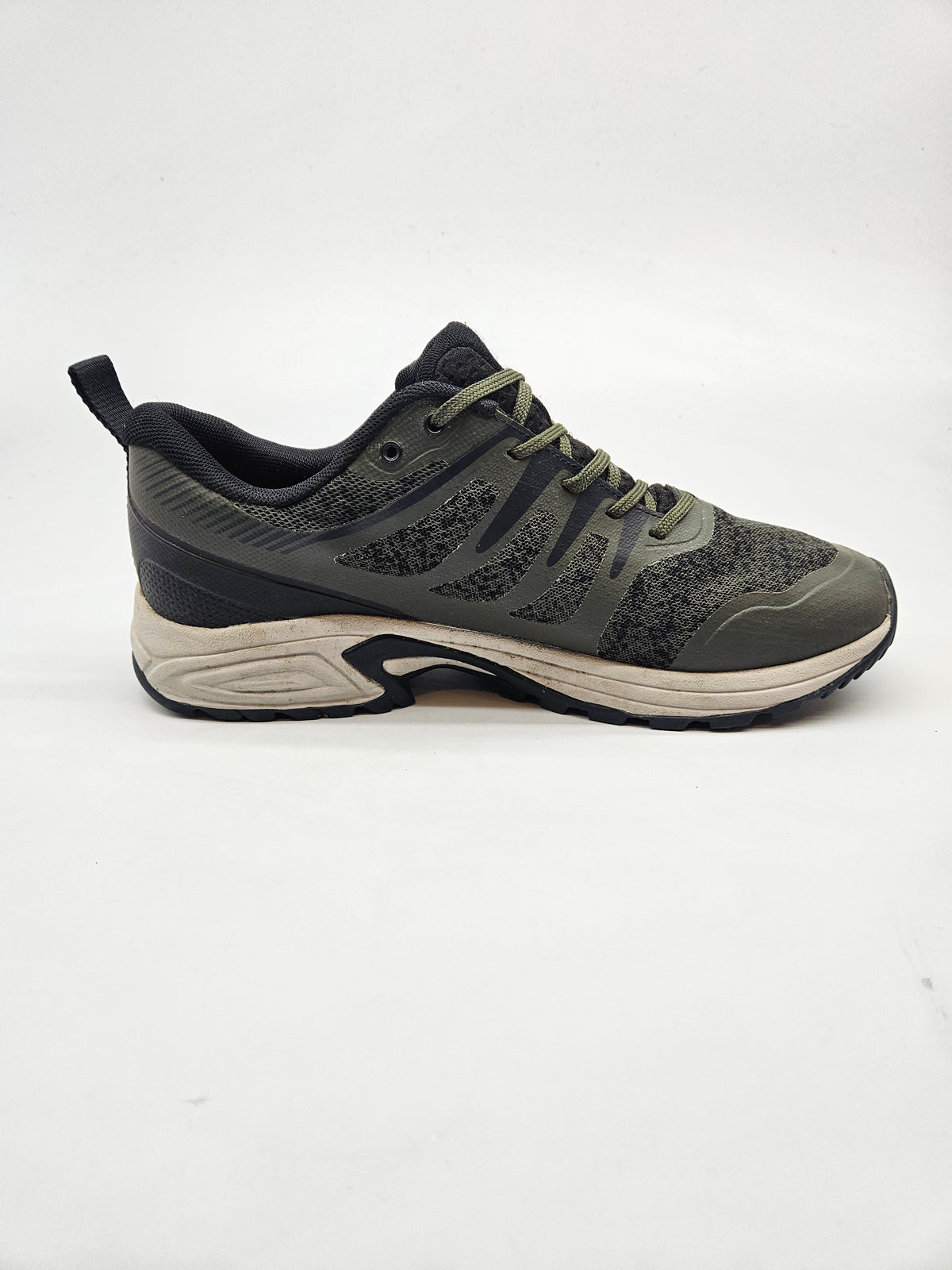 HUMAN NATURE VIBRAM  ORIGINAL VODOOTPORNI PATIKI BR 41