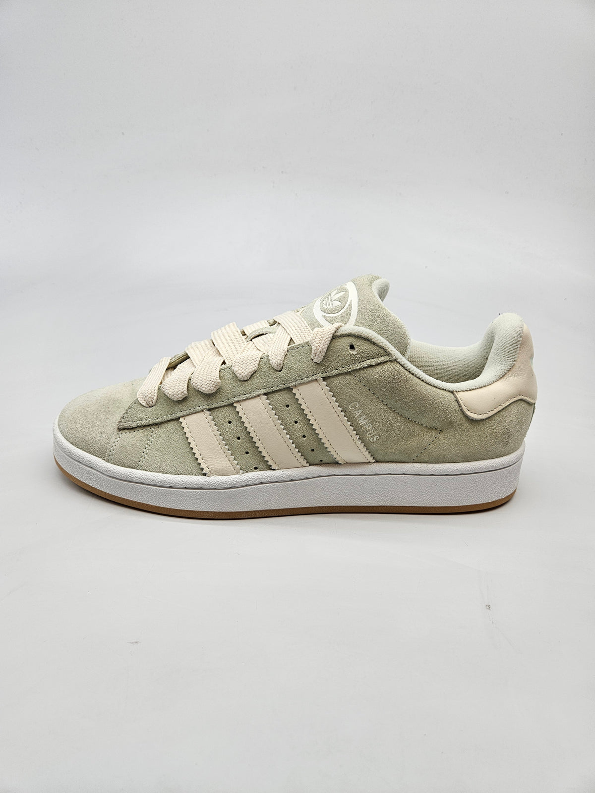 ADIDAS NOVI ORIGINAL PATIKI BR 44
