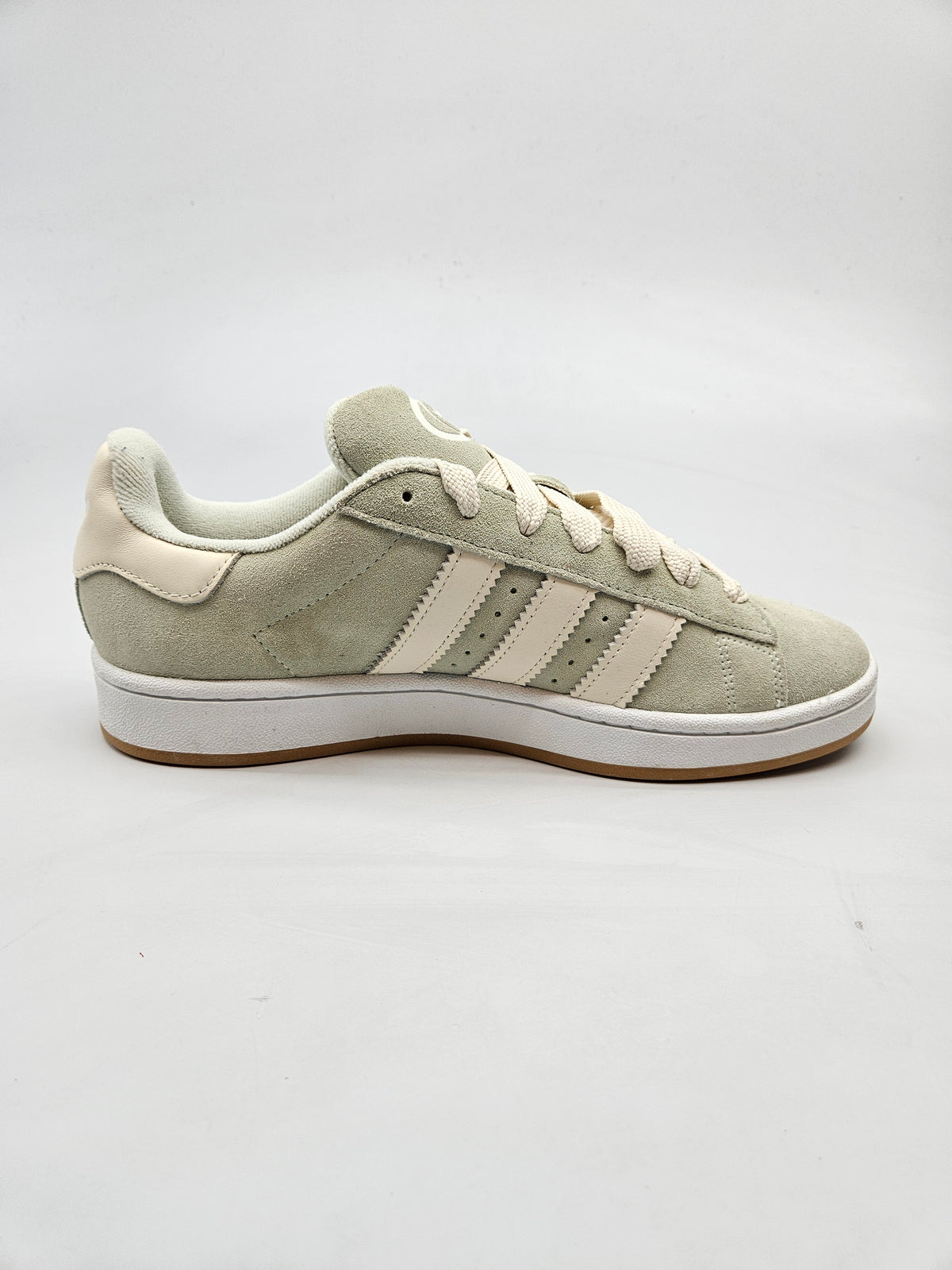 ADIDAS NOVI ORIGINAL PATIKI BR 44