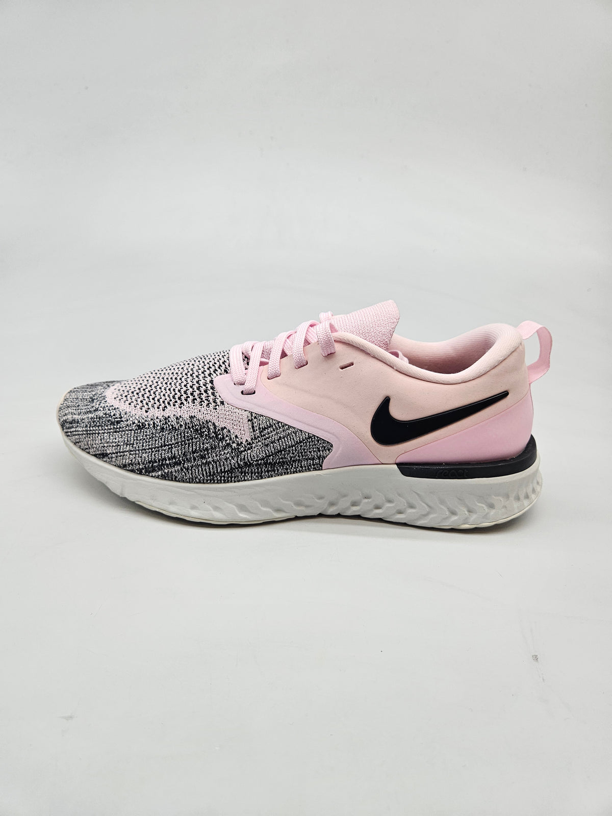NIKE NOVI ORIGINAL PATIKI BR 38