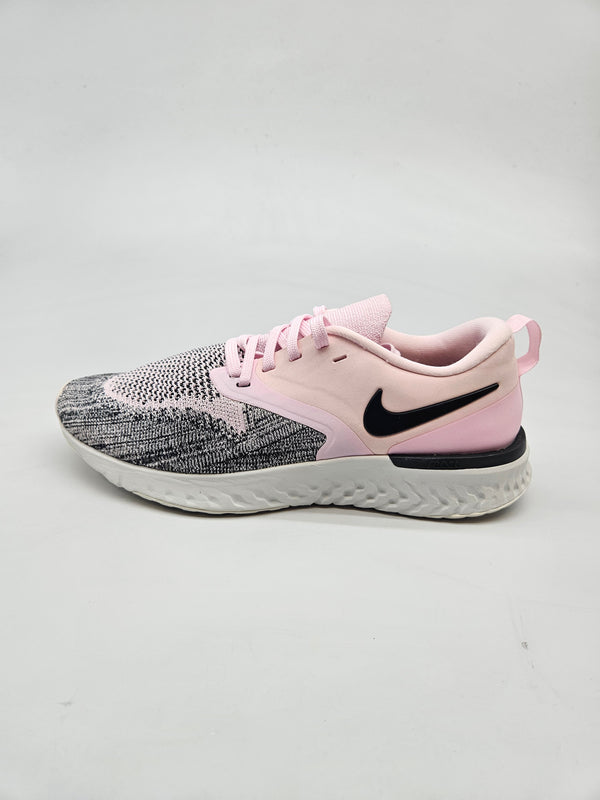 NIKE NOVI ORIGINAL PATIKI BR 38