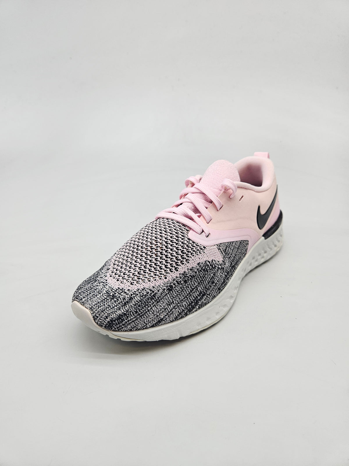 NIKE NOVI ORIGINAL PATIKI BR 38