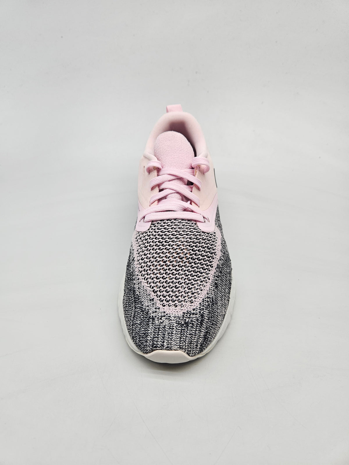 NIKE NOVI ORIGINAL PATIKI BR 38