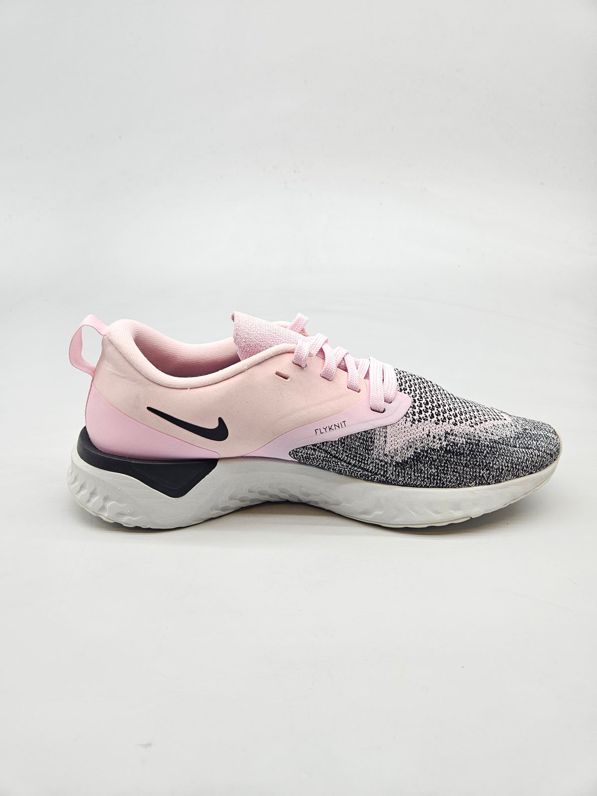 NIKE NOVI ORIGINAL PATIKI BR 38
