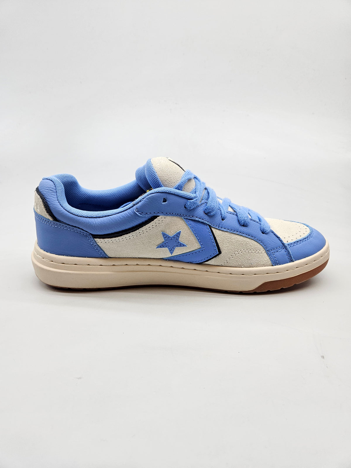 CONVERSE NOVI ORIGINAL PATIKI BR 43