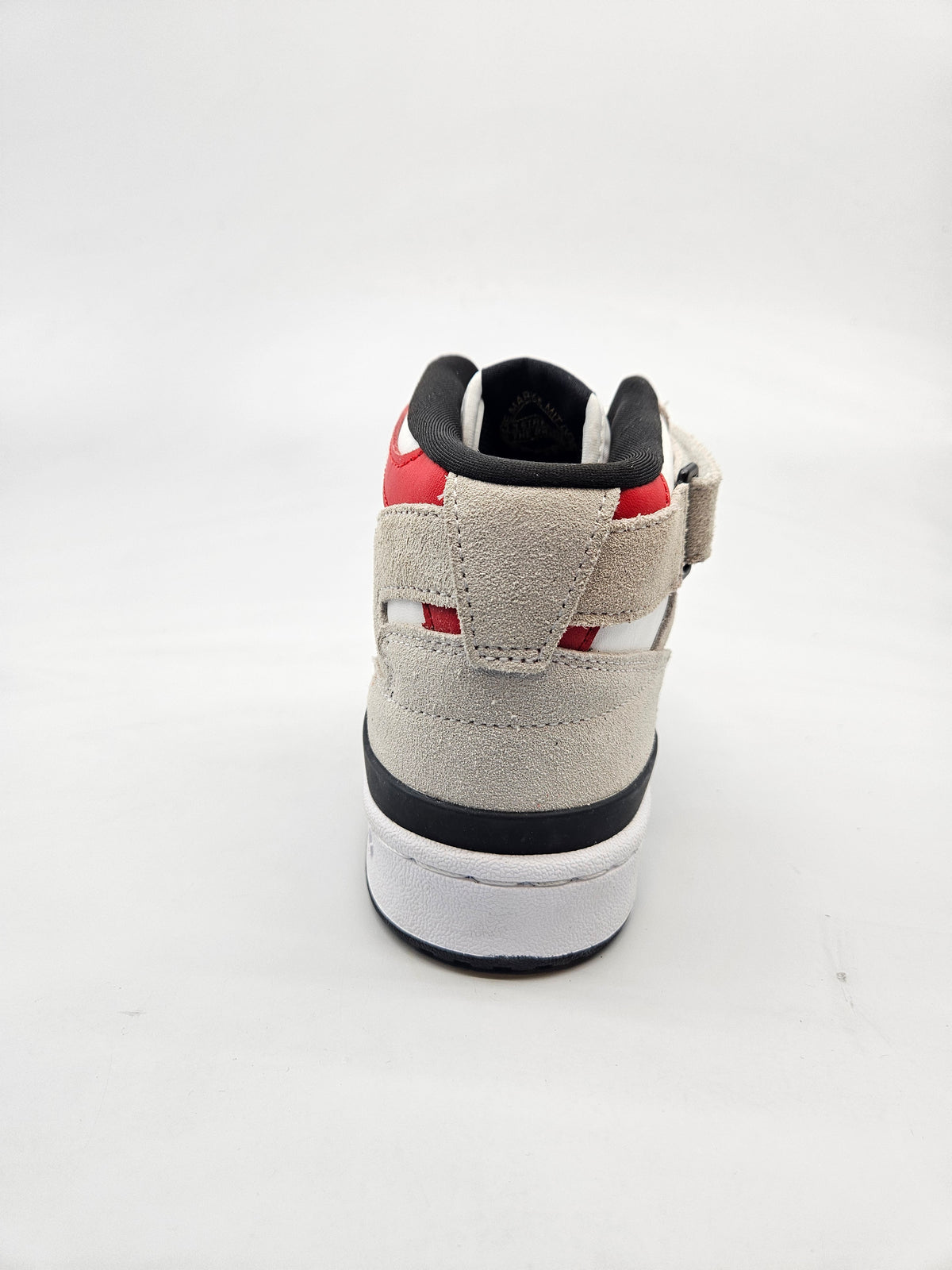 ADIDAS NOVI ORIGINAL PATIKI BR 37