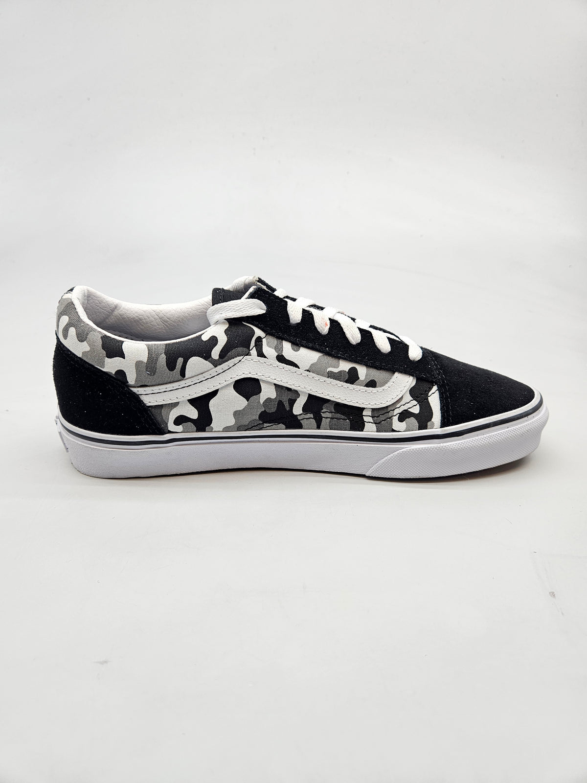 VANS NOVI ORIGINAL PATIKI BR 39