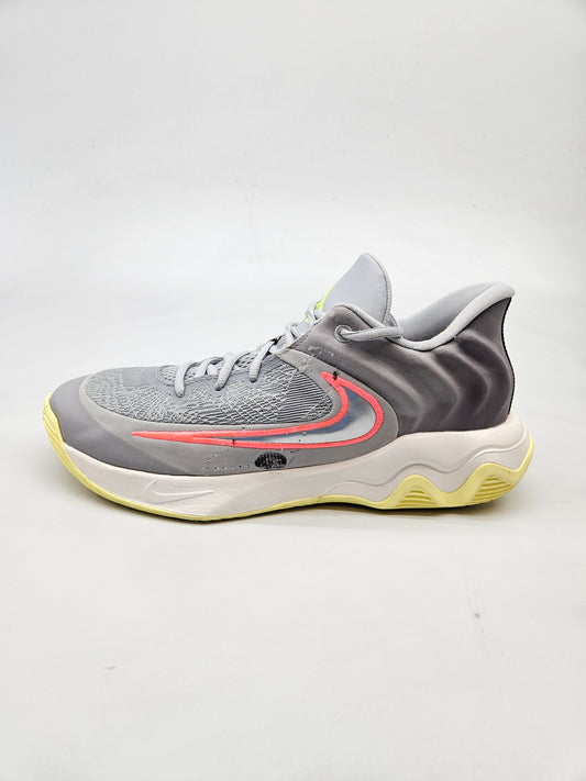 NIKE NOVI ORIGINAL PATIKI BR 45